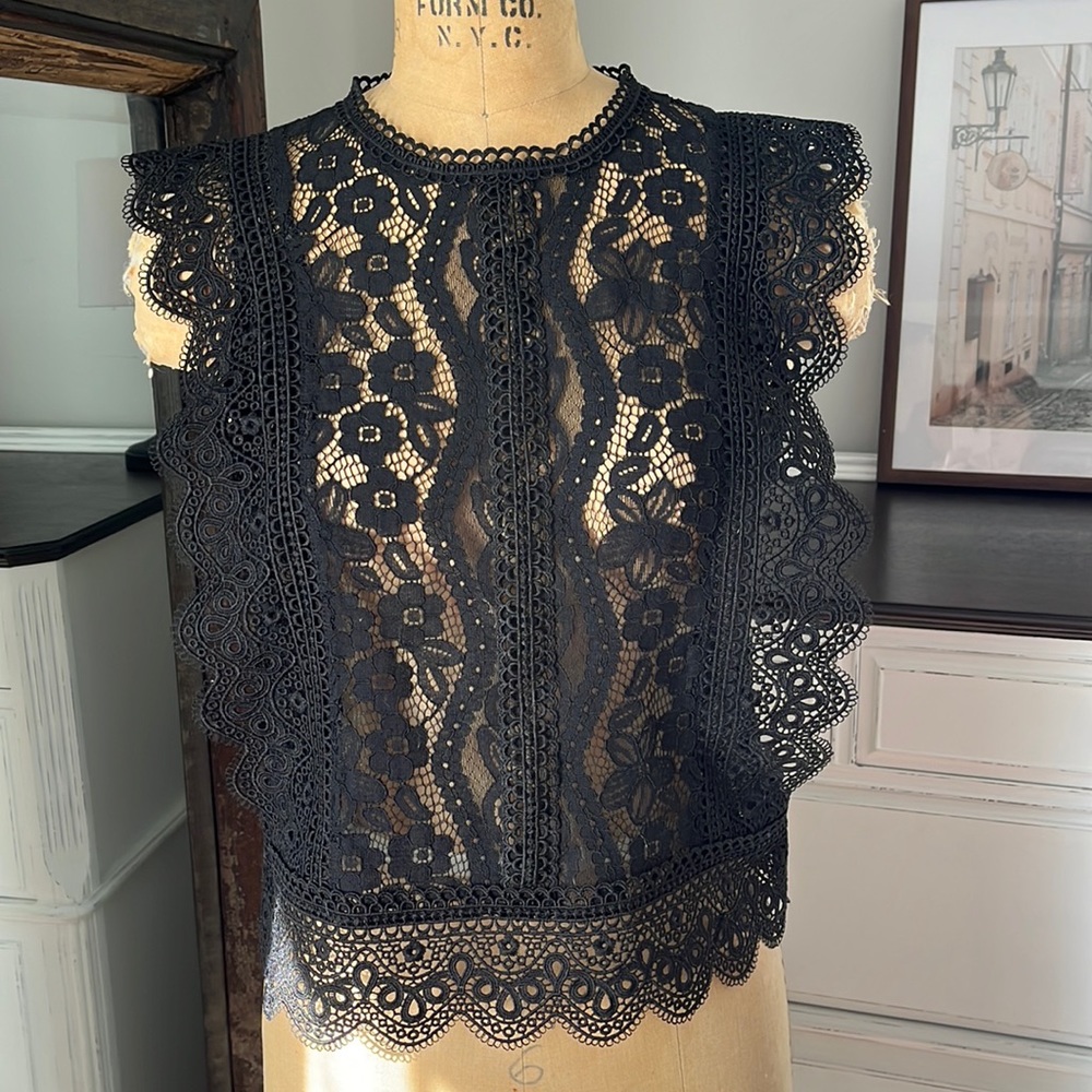 EXPRESS Lace Top